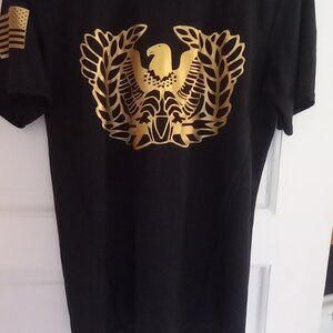new GOLDEN EAGLE Embossed T shirt- size S